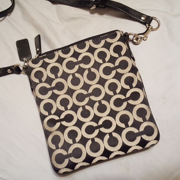 Authentic Coach Crossbody Purse - Picture 2 of 5